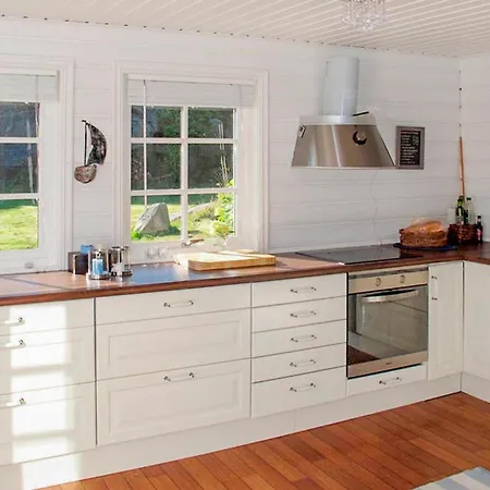 Awesome In With House Sea View