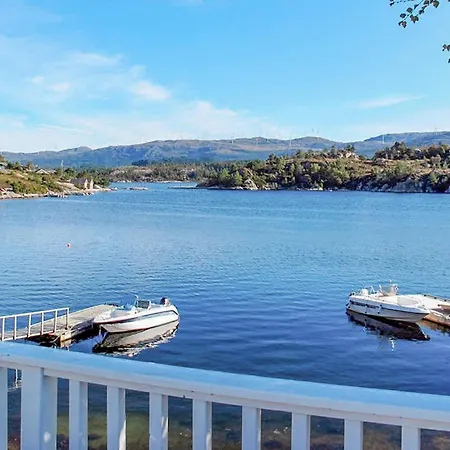 Awesome In With House Sea View Holiday home